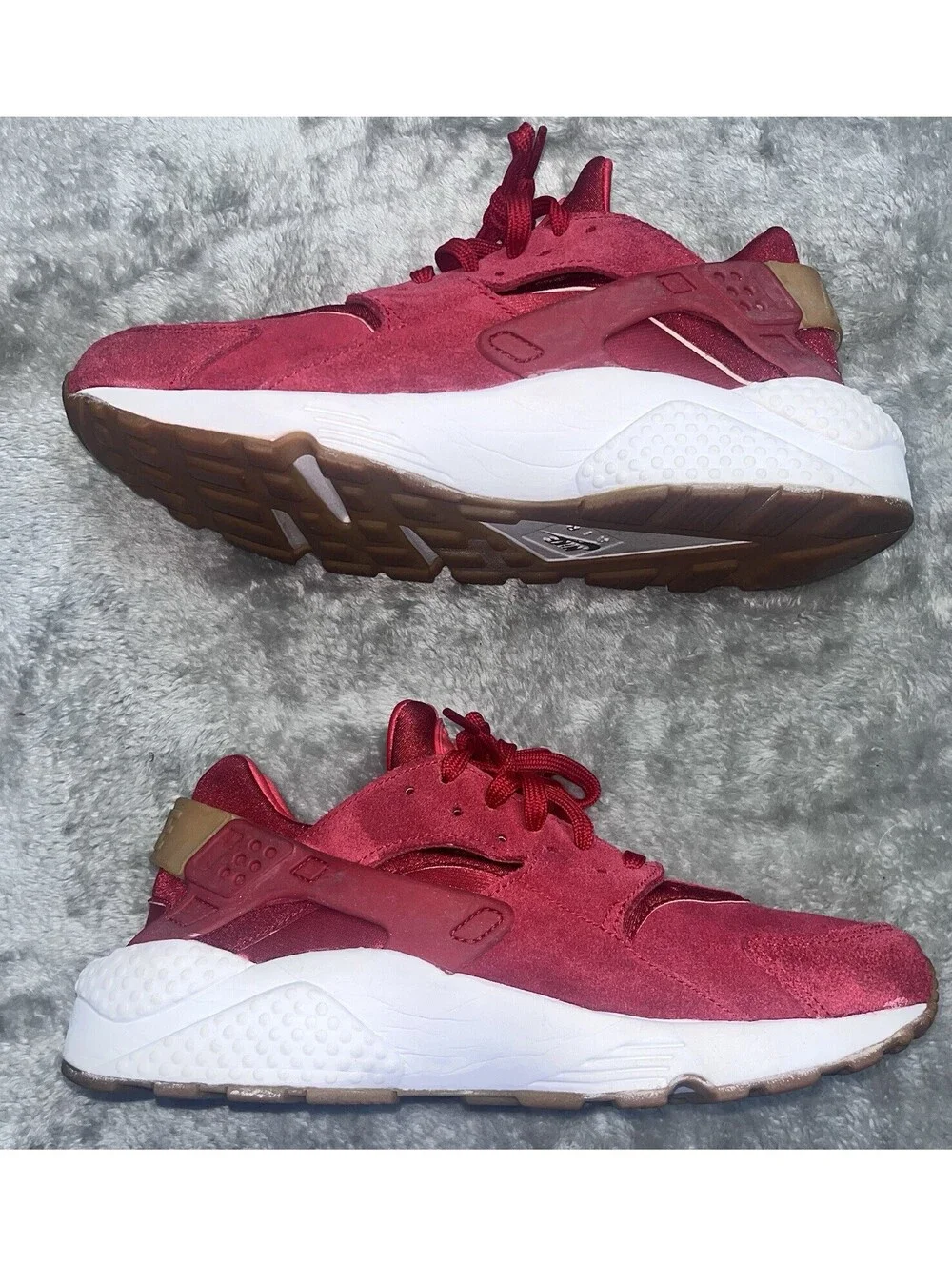 Nike Air Huarache Run SD University Red Gum Sole AA0524-601 Mens 9.5